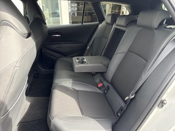 Toyota Corolla XII TS Kombi Facelifting 2.0 Hybrid Dynamic Force 196KM 2023 Toyota Corolla 2.0 Hybrid GR Sport Dynamic Seria E, zdjęcie 11