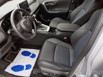 Toyota RAV4 V SUV 2.5 Hybrid Dynamic Force 222KM 2022 Toyota RAV4 2.5 Hybrid Selection 4x4 V (2018-) 2.5, zdjęcie 10