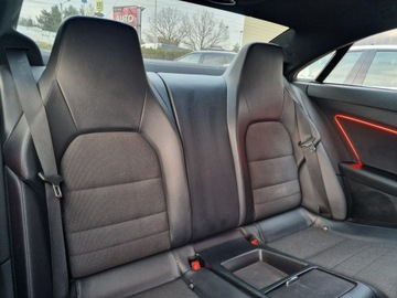 Mercedes Klasa E W212 Coupe 200 CGI BlueEFFICIENCY 184KM 2010 Mercedes E 200 Coupe Avantgarde Automat Kamera Nav, zdjęcie 22