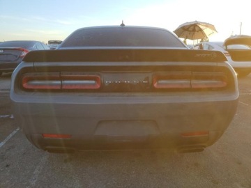 Dodge Challenger III 2017 Dodge Challenger Srt Hellcat 2017 6.2l 6.2 Benzyna 717KM, zdjęcie 2