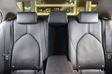 Toyota Camry IX Sedan 2.5 Hybrid Dynamic Force 218KM 2023 Toyota Camry 2.5 Hybrid Comfort Business CVT 2.5 Hybryda 218KM, zdjęcie 12