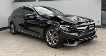 Mercedes Klasa C W205 Kombi 200 BlueTEC 136KM 2015 Mercedes C 200 1.6 BlueTEC | Stan BDB |, zdjęcie 2