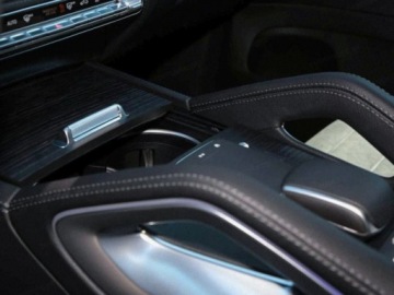 Mercedes GLE V167 SUV Facelifting 2.0 300d 269KM 2025 GLE Coupe 300 d 4-Matic AMG Line 2.0 (269KM) 2025, zdjęcie 11