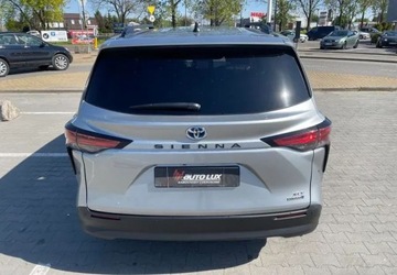 Toyota Sienna III 2021 Toyota Sienna XLE Hybrid 8 osobowa Stan Perfek..., zdjęcie 18