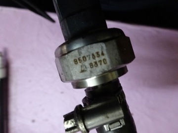 BMW F31 2.0 D 09 143KM 8507834 SENZOR TLAKU OLEJE