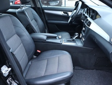 Mercedes Klasa C W204 Limuzyna 2.2 200 CDI BlueEFFICIENCY 136KM 2011 Mercedes C C 200 CDI, Salon Polska, Automat, zdjęcie 8