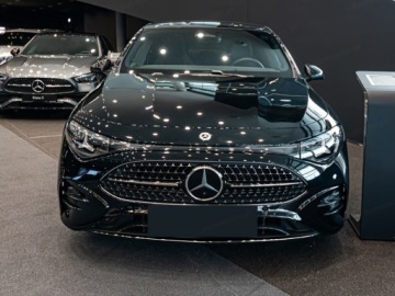 Mercedes CLA C118/X118 2026 MERCEDES-BENZ CLA 200 AMG Line Sedan 1.5 (163KM) 2026, zdjęcie 1