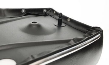 Сиденье WSK 125 175 B3, черное, полоса гладкая