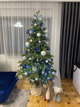 Искусственная елка на стволе/Скандинавия на стволе, 220 см.