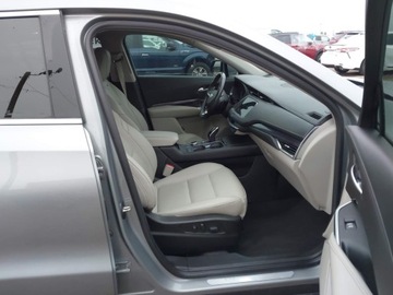 Cadillac 2023 Cadillac XT4 2023 CADILLAC XT4 FWD LUXURY 2.0 Benzyna 235KM, zdjęcie 10