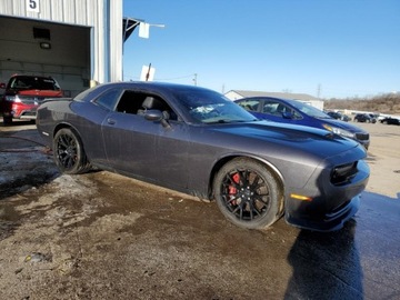 Dodge Challenger III 2016 Dodge Challenger SRT Hellcat 2016 6.2l 6.2 Benzyna 707KM, zdjęcie 4