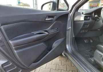 Toyota C-HR I Crossover 1.8 Hybrid 122KM 2018 Toyota C-HR 1.8 Hybryda 122KM, zdjęcie 9