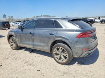 Audi Q8 SUV 3.0 55 TFSI 340KM 2021 Audi Q8 2021 AUDI Q8 PRESTIGE S-LINE 3.0 Benzyna 340KM, zdjęcie 2