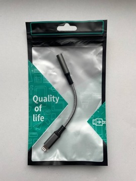 Kabel przejściowy do gniazda audio 3,5 mm dla iPhone'a, 14,5 cm
