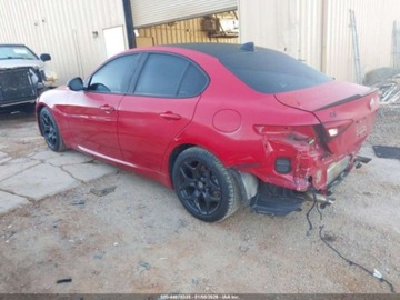 Alfa Romeo Giulia II Sedan Facelifting 2.0 Turbo 280KM 2021 Alfa Romeo Giulia 2021 280HP 2.0 Benzyna 280KM, zdjęcie 3