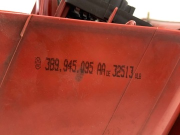 ФОНАРЬ ЗАДНИЙ ЛЕВЫЙ VW PASSAT B5 LIFT COMBI