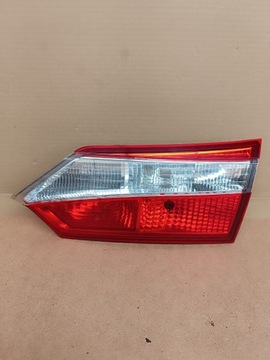 LAMPA TYŁ 246 PRAWA TOYOTA COROLLA E16 2013-2015