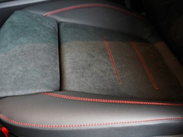 Mercedes Klasa A W177/V177 Hatchback Facelifting 2.0 220 190KM 2025 A Klasa 220 4-Matic AMG Line 2.0 (190KM) 2025, zdjęcie 6