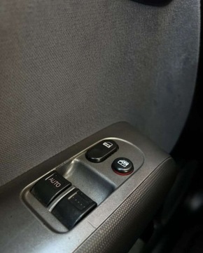 Honda Jazz II 1.4 83KM 2006 Honda Jazz Automat Klima Isofix Warszawa Gwarancja w cenie VKVX 1.3 83KM, zdjęcie 28