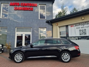Skoda Superb III Kombi Plug-In Hybrid 1.4 TSI Plug-In-Hybrid 218KM 2022 Škoda Superb Skoda Superb Style DSG Hybrid, zdjęcie 4
