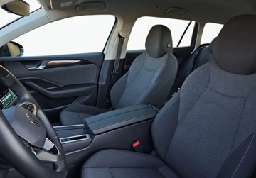 Volkswagen Passat B8 Variant Facelifting 1.5 TSI EVO 150KM 2024 Volkswagen Passat 1.5 TSI 150KM 1WL SalonPL VAT23 Pakiet Zimowy Grupa Adam, zdjęcie 11