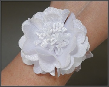 Набор для причастия: сумка, капельница, повязка, браслет, не только для причастия.