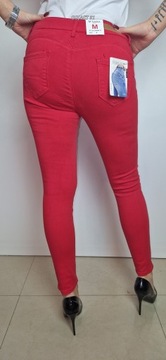 Spodnie Damskie Czerwone Jeansowe Klasyczne Rurki