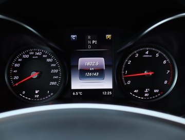 Mercedes Klasa A W176 Hatchback 5d Facelifting 250 211KM 2016 Mercedes GLC Coupe 250, Salon Polska, zdjęcie 10