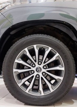 Toyota Land Cruiser VII Terenowy 3d 2.8 D-4D 177KM 2020 Toyota Land Cruiser LC 2.8 D-4D Premium aut 2.8 Diesel 177KM, zdjęcie 13