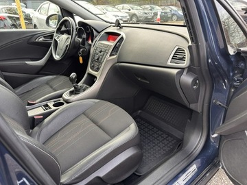 Opel Astra J Sports Tourer 1.4 Turbo ECOTEC 140KM 2012 Opel Astra Bogata wersja/Nowy rozrząd/Serwis/, zdjęcie 14