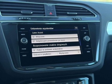 Volkswagen Tiguan II SUV 1.5 TSI EVO 150KM 2019 Volkswagen Tiguan Comfortline DSG ACC Reflektory LED Czujniki parkowania P, zdjęcie 29