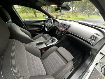 Opel Insignia I Sports Tourer Facelifting 2.0 CDTI BiTurbo ECOTEC 195KM 2014 Opel Insignia OPC COSMO 2.0 BiTurbo 195KM Navi Alu, zdjęcie 32