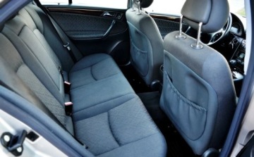 Mercedes Klasa C W203 Sedan W203 2.1 (C 220 CDI) 143KM 2004 Mercedes-Benz Klasa C Klimatyzacja, Tempomat, Zadbany, Serwisowany 2.1, zdjęcie 18