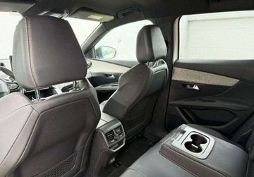 Peugeot 3008 II Crossover Facelifting  1.2 PureTech 130KM 2023 Peugeot 3008 Pormocja Noworoczna 1.2 PureTech 130KM GT AT8 FV 23 1.2 130KM, zdjęcie 27