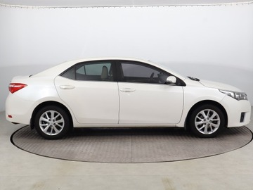 Toyota Corolla X Sedan Facelifting 1.6 Valvematic 132KM 2014 Toyota Corolla 1.6 Valvematic, Salon Polska, GAZ, zdjęcie 5
