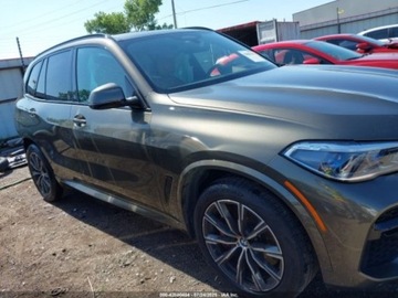 BMW X5 G05 2023 BMW X5 M M50 i 2023 4.4 Benzyna 523KM, zdjęcie 6