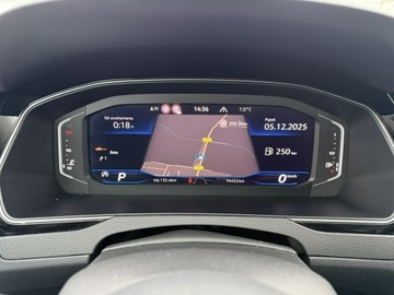 Volkswagen Passat B8 Alltrack Facelifting 2.0 TDI SCR 200KM 2021 Volkswagen Passat 2.0 TDI 200KM 4x4 DSG Elegance, zdjęcie 19