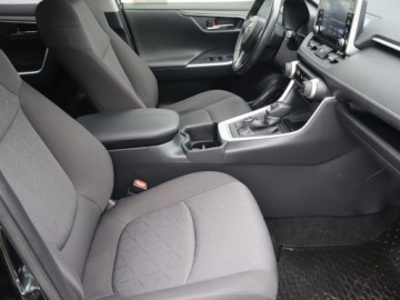 Toyota RAV4 V SUV 2.5 Hybrid Dynamic Force 218KM 2022 Toyota RAV 4 2.5 Hybrid, Salon Polska, zdjęcie 8