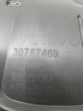 PODBĚH LEVÝ PŘEDNÍ VOLVO C70 II 30787469