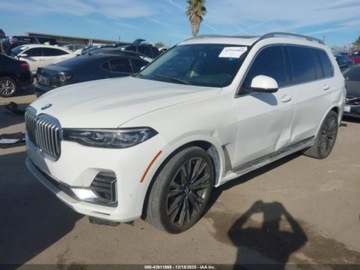 BMW X7 2019 BMW X7 2019 BMW X7 XDRIVE50I 4.4 Benzyna 456KM, zdjęcie 2