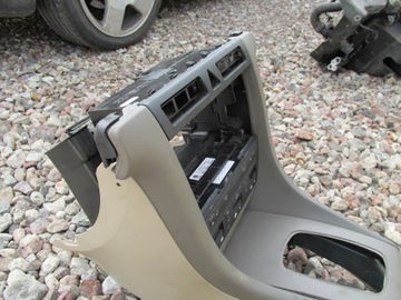 ЦЕНТРАЛЬНЫЙ ТУННЕЛЬ 2-DIN AUDI A6 C5