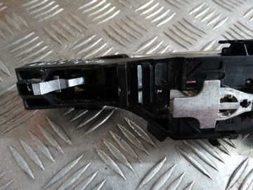 RENAULT SCENIC ДВЕРНАЯ РУЧКА ЗАДНЯЯ ЛЕВАЯ