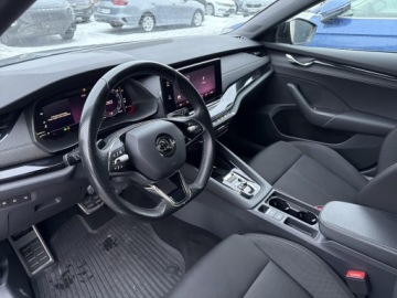 Skoda Octavia IV Liftback 1.5 TSI EVO 150KM 2023 Skoda Octavia IV 1.5 TSI / 150 KM Sportline DSG Sa, zdjęcie 9