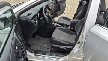 Toyota Auris II 2015 Toyota Auris _1.8, zdjęcie 6