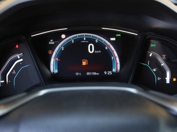 Honda Civic X 2018 Honda Civic 1.0 VTEC Turbo, Salon Polska, zdjęcie 10