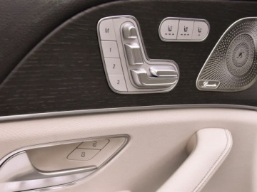 Mercedes GLE V167 SUV Facelifting 2.0 300d 269KM 2025 GLE Coupe 300 d 4-Matic AMG Line 2.0 (269KM) 2025, zdjęcie 11