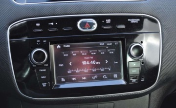 Fiat Punto Punto 2012 Hatchback 3d 1.2 69KM 2016 Fiat Punto Klimatyzacja Elektryczne Szyby 1.2 Benzyna 69KM, zdjęcie 25