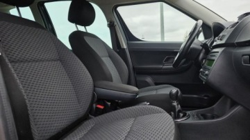 Skoda Roomster Mikrovan Facelifting 1.2 TSI 85KM 2014 Škoda Roomster Skoda Roomster Klima Mały, zdjęcie 17