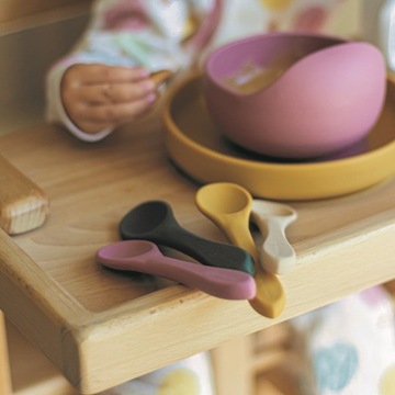 Мягкие силиконовые столовые приборы first PETITE&MARS