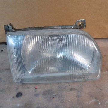 LAMPA PRZEDNIA PRAWA FORD ESCORT MK4 86-1990r